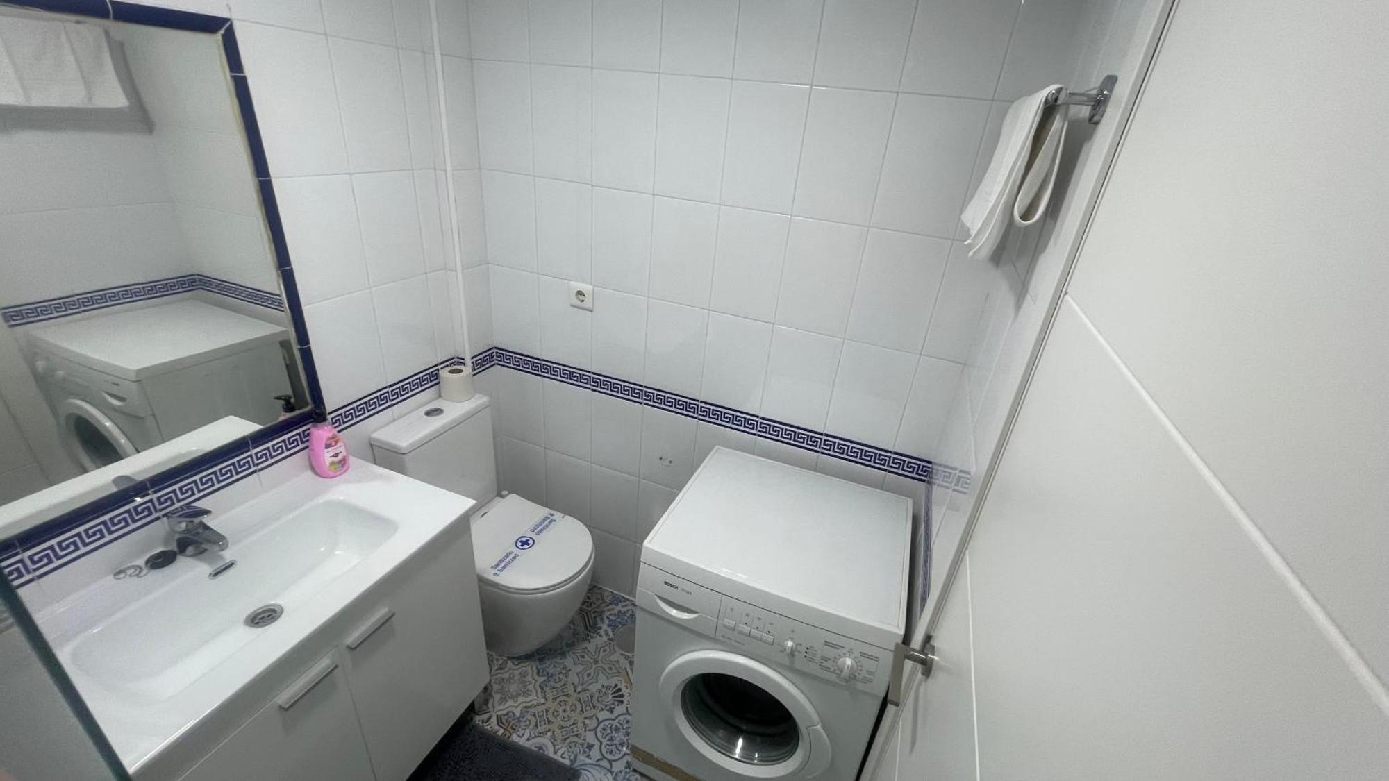 Apartamento Con Vista A La Piscina Lägenhet Benalmádena Exteriör bild